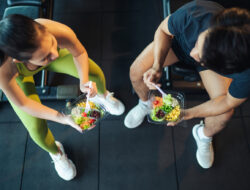 Cara Mengatur Pola Makan bagi Pecinta Olahraga: Kunci Performa Maksimal dan Tubuh Sehat