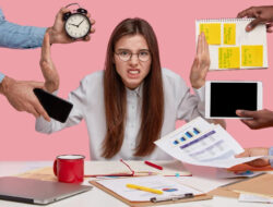 Mengatasi Burnout di Dunia Kerja Modern: Strategi Efektif untuk Kesehatan Mental dan Produktivitas