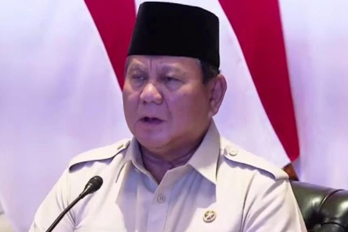 prabowo-minta-murid-fokus-belajar-nilai-harus-bagus-jangan-pacaran-dulu.
