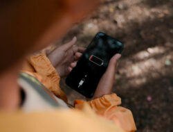 Cara Menghemat Baterai HP Agar Lebih Awet Seharian