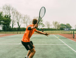 Tips Dasar Bermain Tenis untuk Pemula