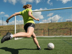 Tips Bermain Sepak Bola untuk Pemula