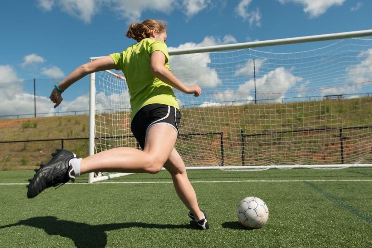 Tips Bermain Sepak Bola untuk Pemula