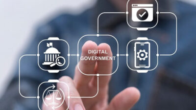Digitalisasi Layanan Publik: Kemudahan atau Tantangan di Era Modern?