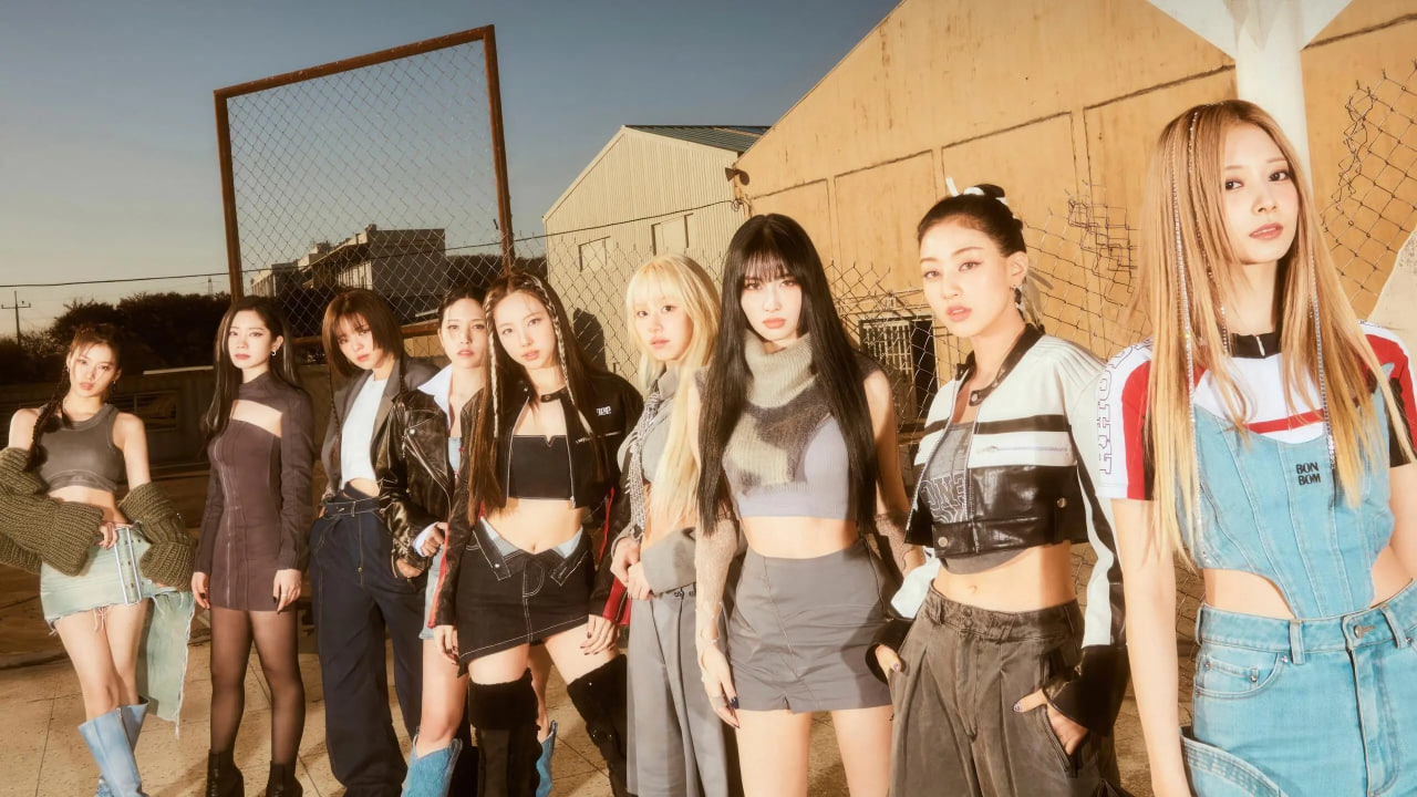 Outfit Influencer yang Terinspirasi dari Musik Hits: Tren Fashion yang Mendominasi Media Sosial