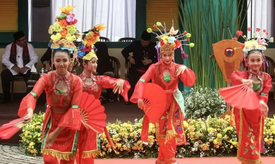 Seni dan Budaya sebagai Media Diplomasi Internasional: Membangun Jembatan Antarbangsa
